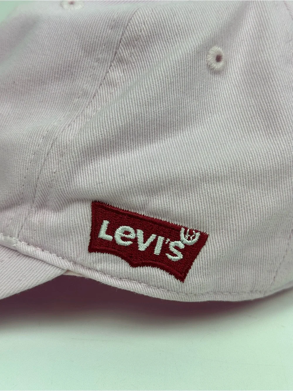 Levis levi youth